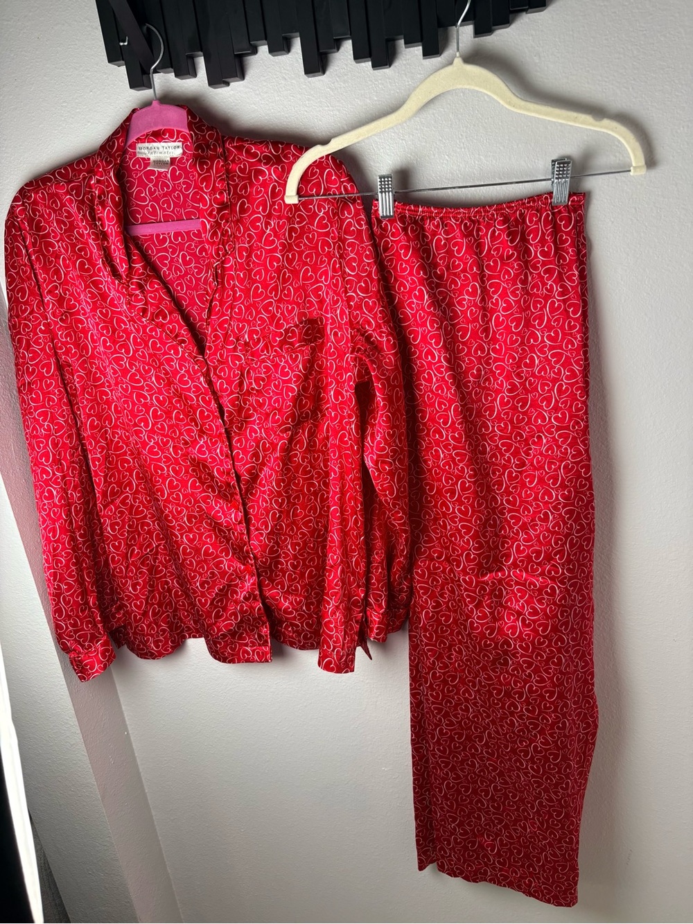 Morgan Taylor Intimates Satin Red W/ White Hearts Print Button Front Pajama Set